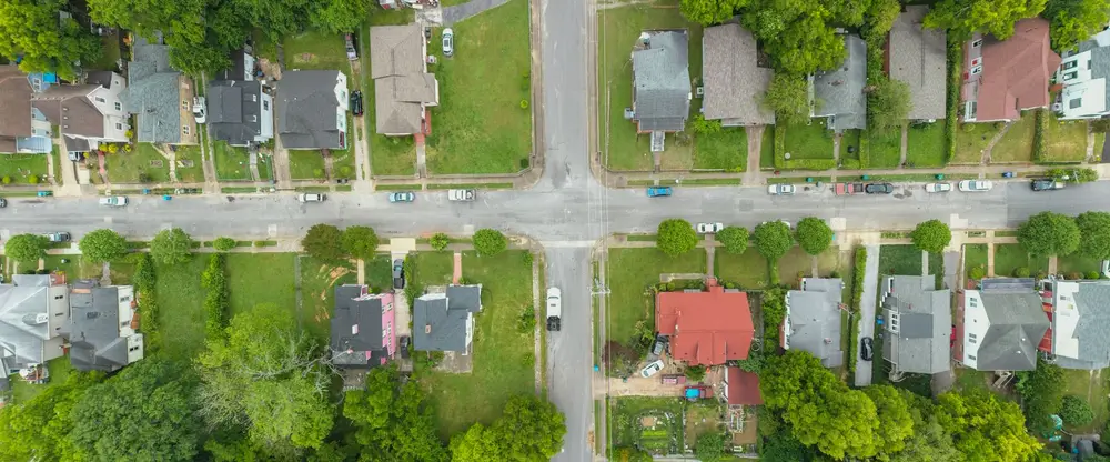 Aerial view of Lakeshore streets and houses